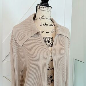 Vintage Cherokee Women's Beige Cardigan Sweater